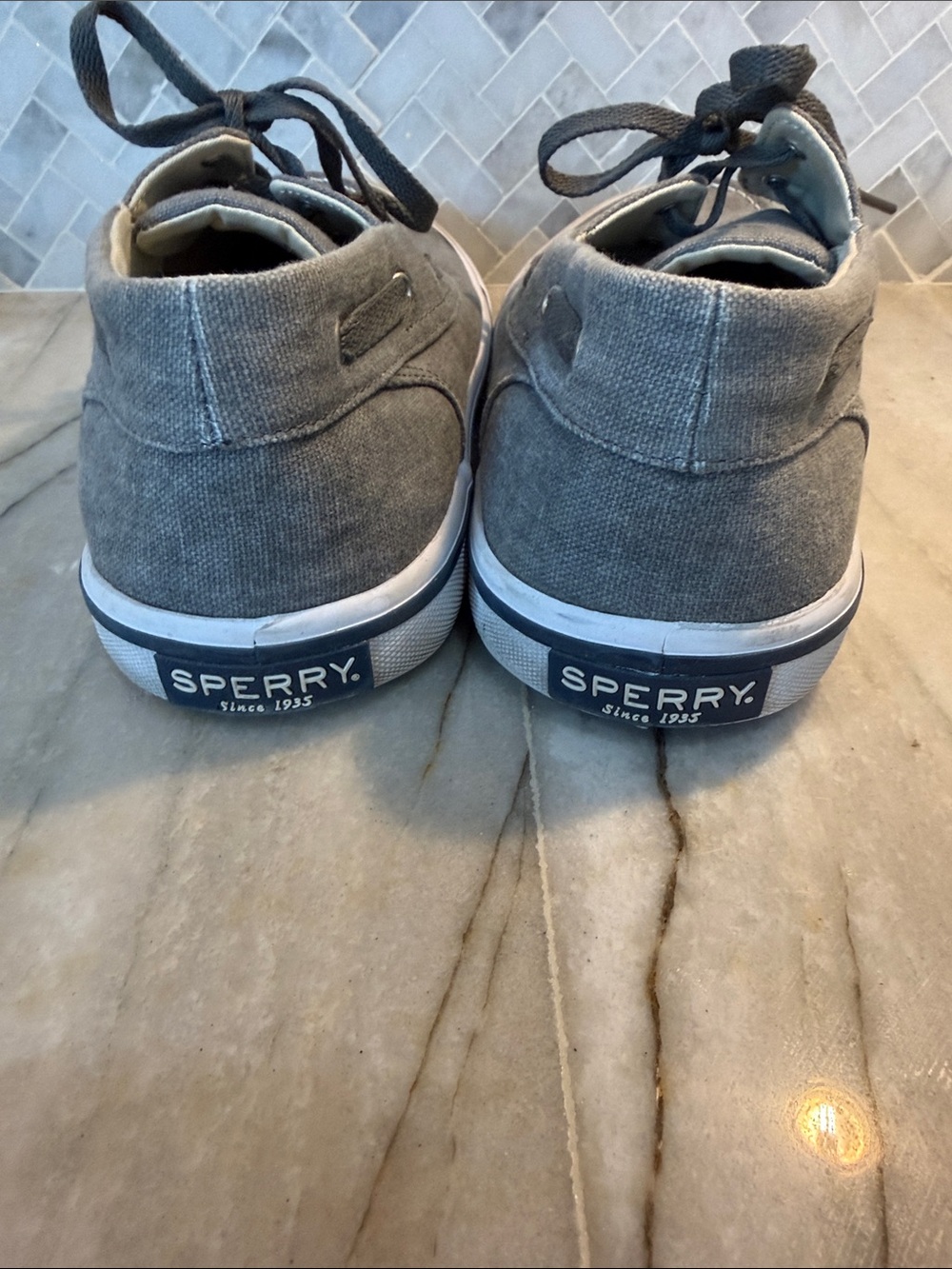 Sperry Men's Gray Canvas Boat Shoes with White Outsole Size 9.5 - Picture 6 of 8